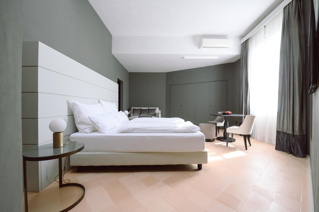 Bed & Breakfast Palazzo Froussard And Living