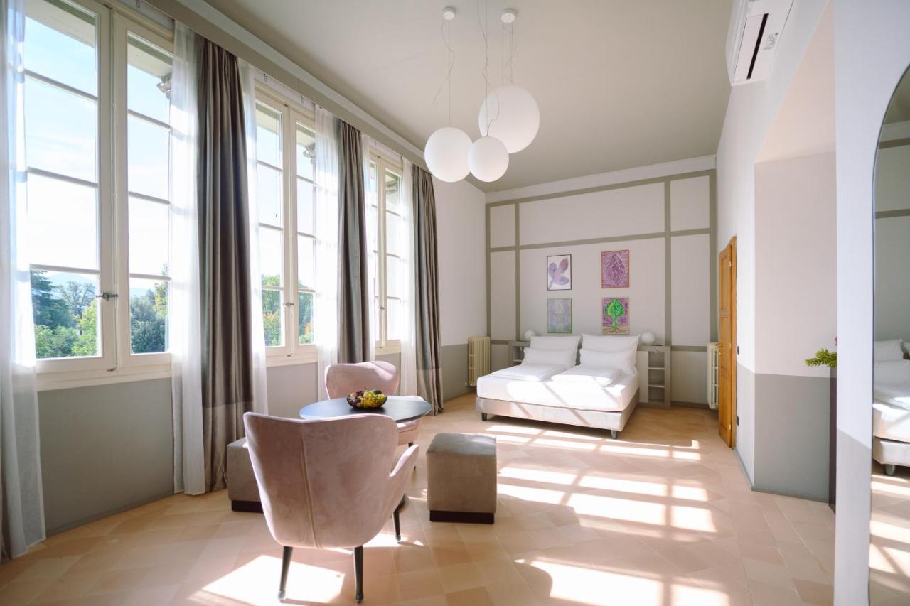 Palazzo Froussard And Living Bed & Breakfast Lucca