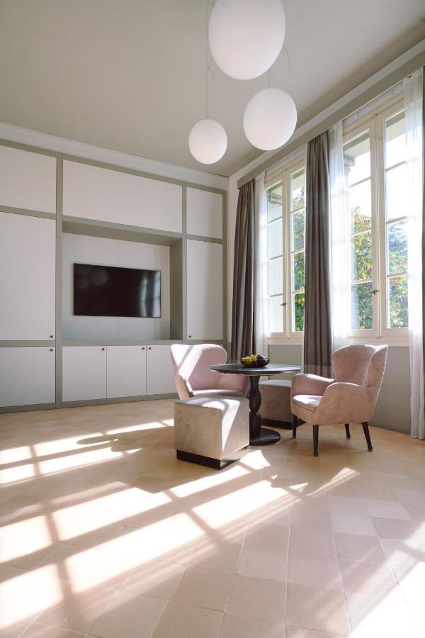 Palazzo Froussard And Living Bed & Breakfast Lucca